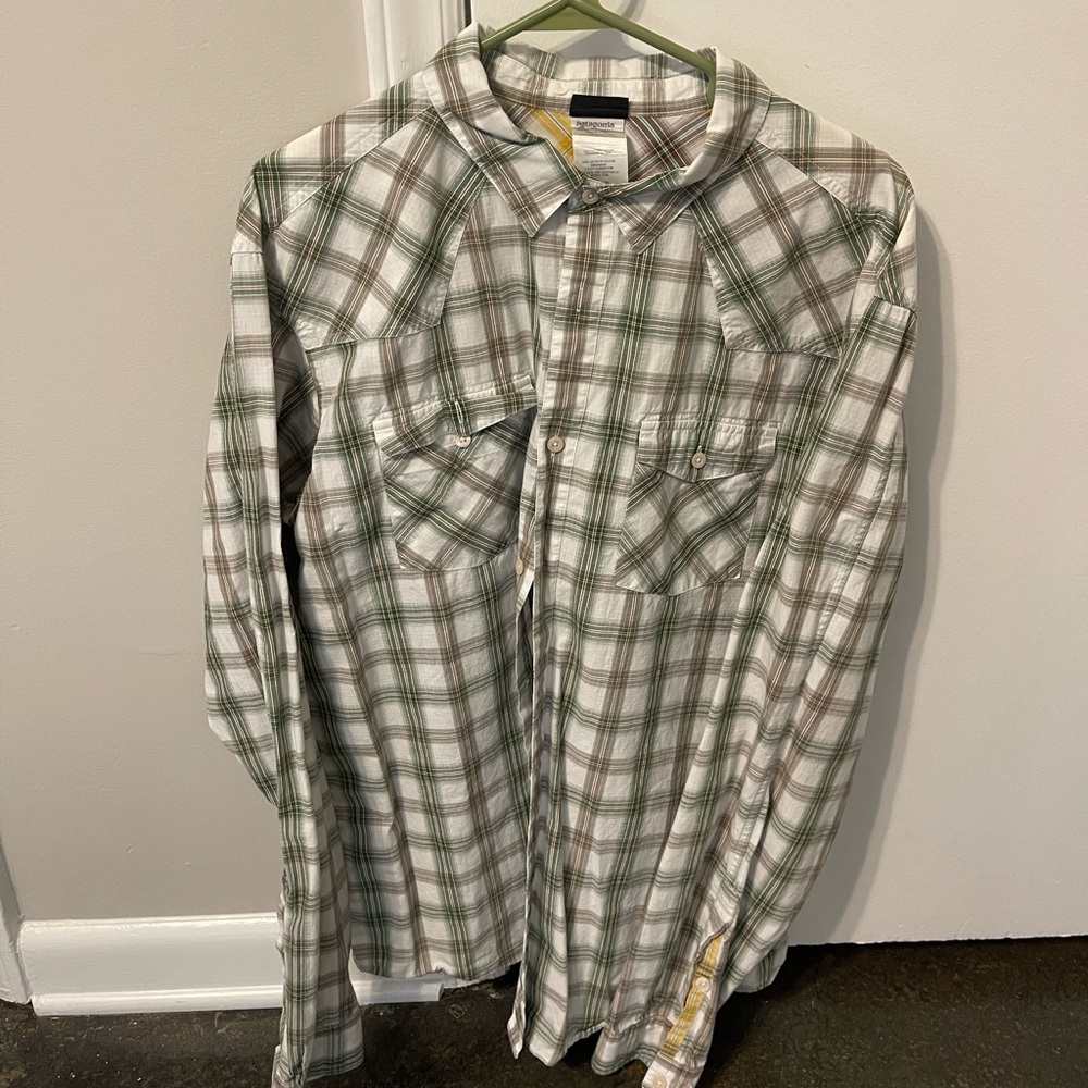 Patagonia Men’s XL Organic Cotton Plaid Button-Down Shirt - Green/Brown